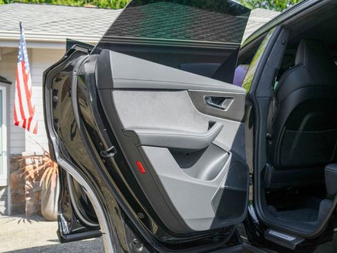 Used 2023 Audi RS Q8 image 31