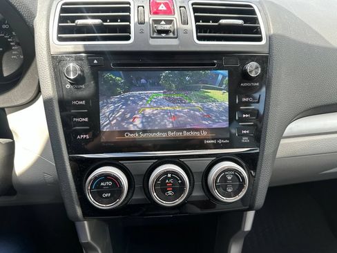 Used 2018 Subaru Forester 2.5i Premium AWD/4WD image 8