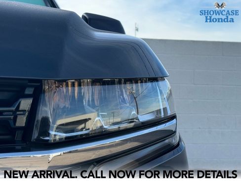 Used 2023 Chevrolet Tahoe LS image 13