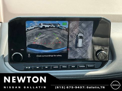 Used 2021 Nissan Rogue Platinum FWD image 10
