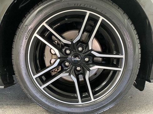 Used 2019 Ford Mustang Premium image 25