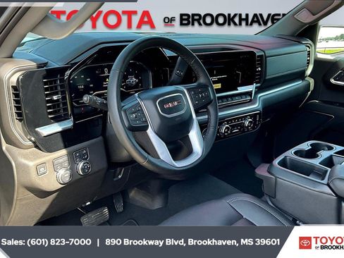 Used 2024 GMC Sierra 1500 SLT AWD/4WD image 12