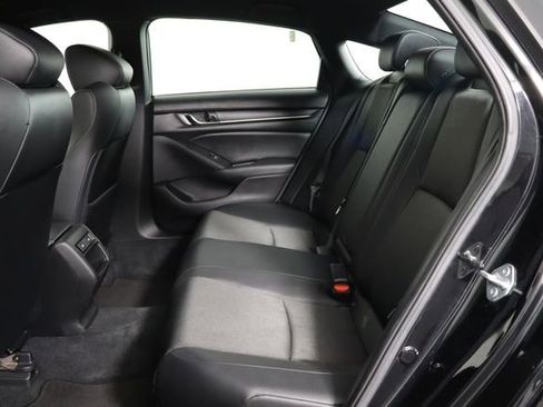 Used 2021 Honda Accord Sport image 15