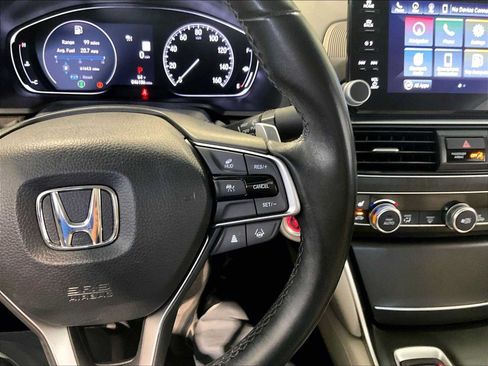 Used 2021 Honda Accord Touring image 20