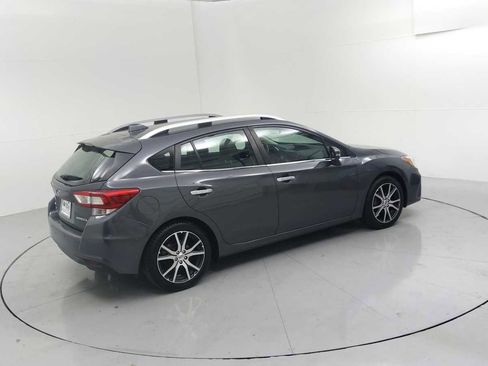 Used 2018 Subaru Impreza 2.0i Limited image 11
