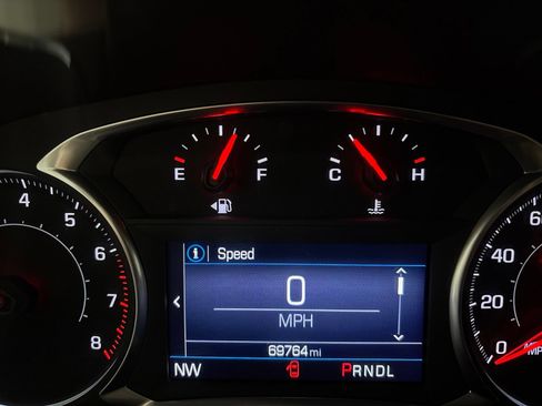 Used 2021 Chevrolet Blazer LT AWD/4WD image 19