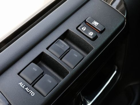 Used 2023 Toyota 4Runner TRD Off-Road Premium image 23