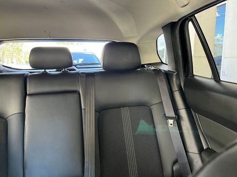 Used 2025 MAZDA CX-50 AWD 2.5 S w/ Select Package image 37