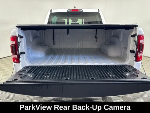 Used 2022 RAM 1500 Laramie AWD/4WD image 11