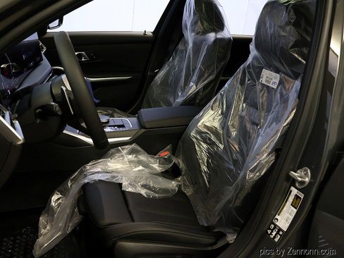 New 2026 BMW 330i xDrive Sedan w/ M Sport Package image 10