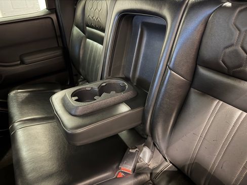 Used 2022 Nissan Frontier PRO-4X w/ Pro-4X Premium Package image 31