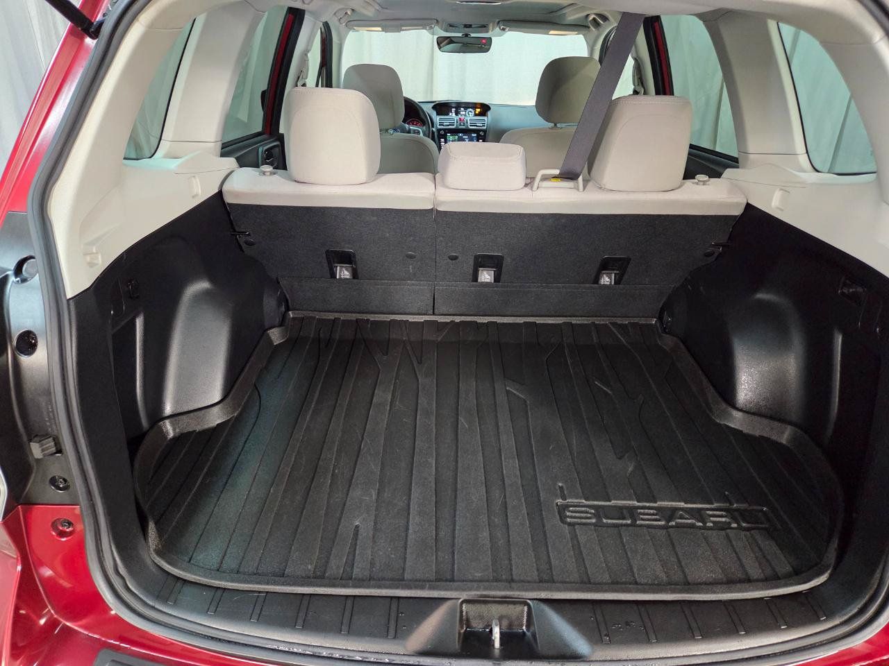 Used 2018 Subaru Forester 2.5i Premium w/ All-Weather Package AWD/4WD image 8