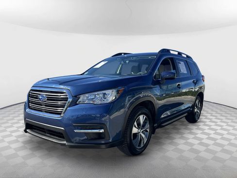 Used 2020 Subaru Ascent Premium w/ Convenience Package image 3