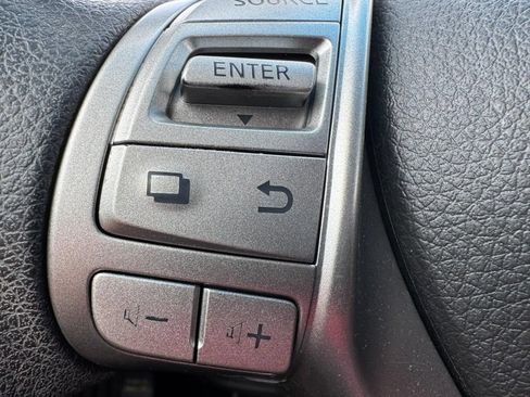 Used 2013 Nissan Altima 2.5 S FWD image 16