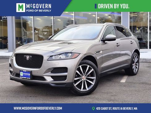 Used 2019 Jaguar F-PACE Prestige image 1
