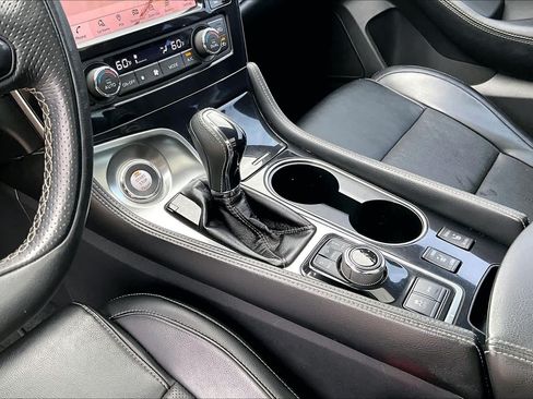 Used 2019 Nissan Maxima 3.5 SL w/ Floor Mat Group FWD image 15