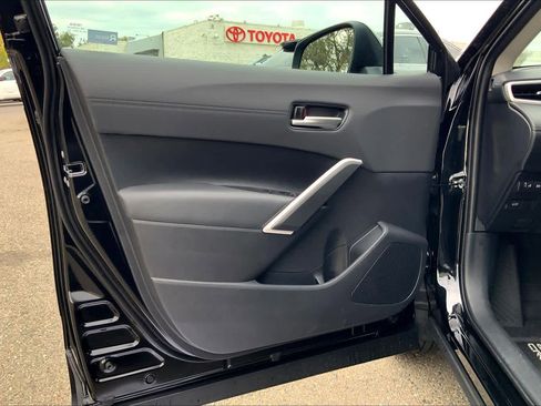 New 2026 Toyota Corolla Cross XLE image 10