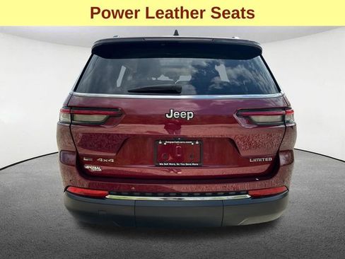 Used 2022 Jeep Grand Cherokee L Limited AWD/4WD image 11