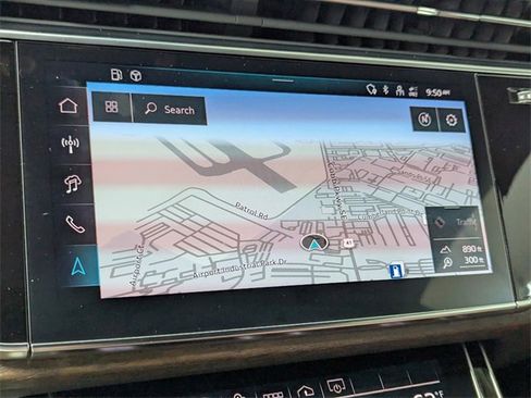 Used 2024 Audi Q8 Premium Plus image 17