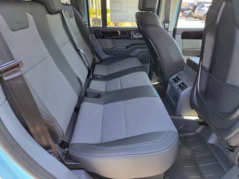 New 2026 INEOS Grenadier Base image 15