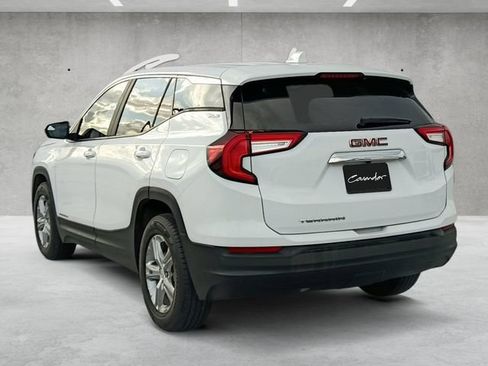 Used 2022 GMC Terrain SLE w/ LPO, Floor Liner Package FWD image 14