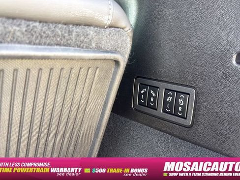 Used 2024 Cadillac XT6 Sport w/ Technology Package AWD/4WD image 21
