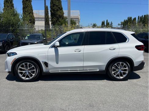 Used 2025 BMW X5 xDrive50e AWD/4WD image 7