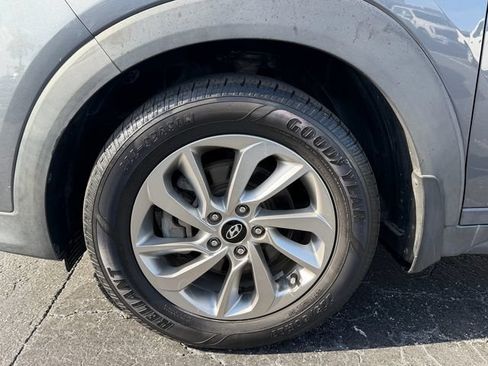 Used 2017 Hyundai Tucson SE FWD image 11