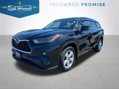 Used 2023 Toyota Highlander LE