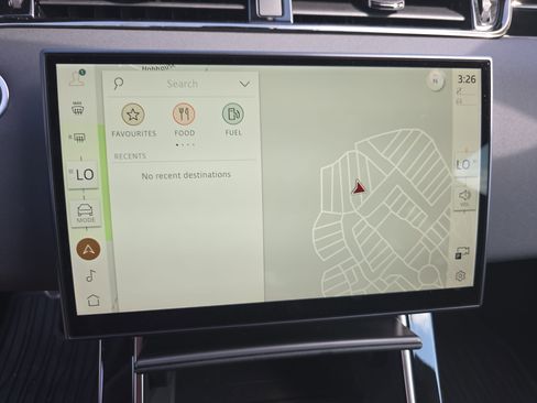 Used 2024 Land Rover Range Rover Evoque Dynamic SE image 22