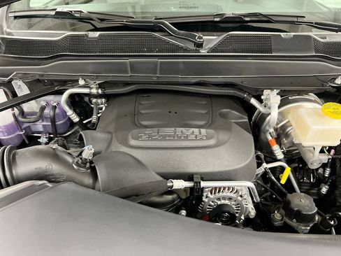 Used 2024 RAM 2500 Tradesman w/ Chrome Appearance Group AWD/4WD image 23