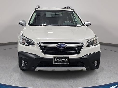 Used 2020 Subaru Outback Touring XT AWD/4WD image 3