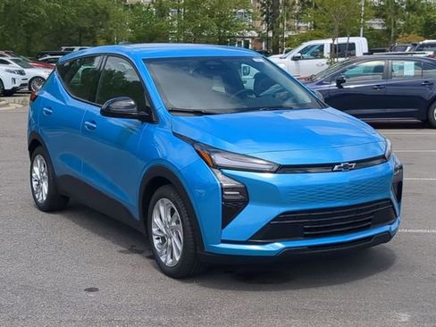 New 2027 Chevrolet Bolt LT FWD image 3
