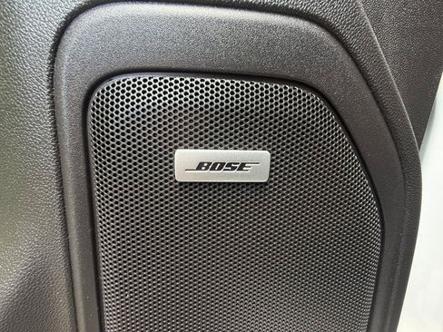 Used 2020 GMC Sierra 1500 AT4 w/ AT4 Premium Package AWD/4WD image 13