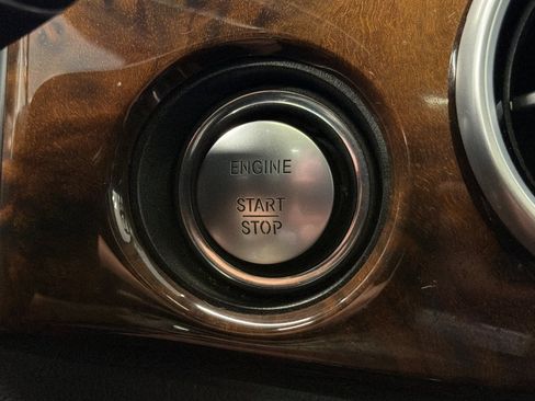 Used 2015 Mercedes-Benz GLK 350 4MATIC image 25