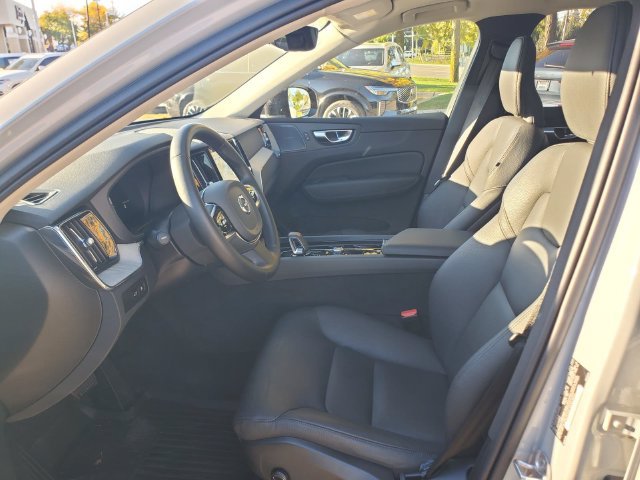 Used 2025 Volvo XC60 T8 Plus w/ Protection Package Premier AWD/4WD image 14