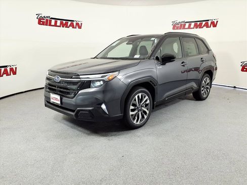 New 2025 Subaru Forester Touring image 3