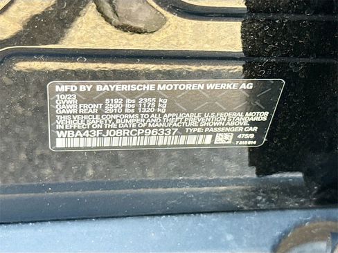 Used 2024 BMW 530i w/ Premium Package image 36