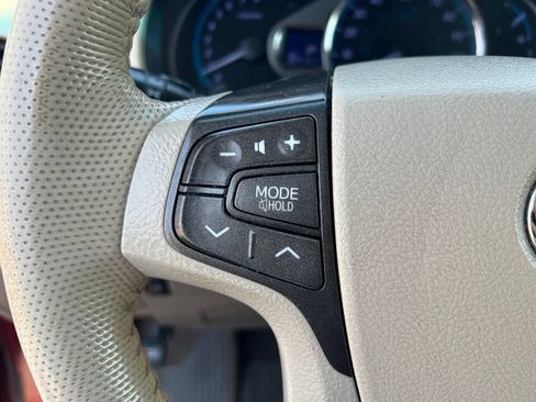 Used 2014 Toyota Sienna XLE FWD image 40
