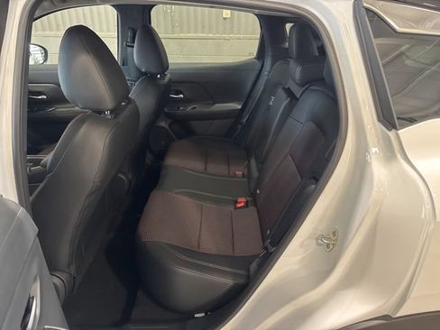 New 2026 Nissan Kicks SR w/ Cold Weather Package AWD/4WD image 12