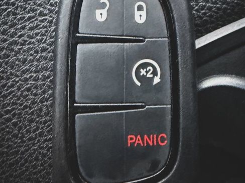 Used 2021 RAM 1500 Warlock w/ Electronics Group AWD/4WD image 6