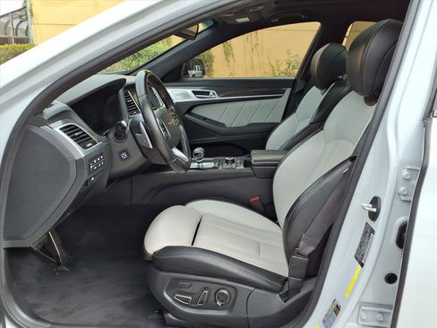 Used 2019 Genesis G80 3.3T Sport image 12