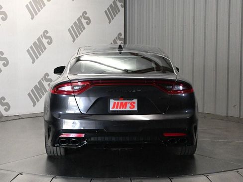 Used 2020 Kia Stinger GT2 RWD image 6