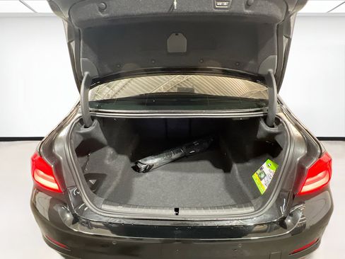 Used 2018 BMW 540i image 19