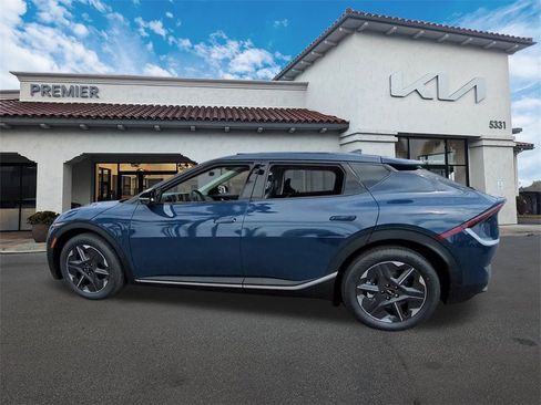 New 2025 Kia EV6 Light image 8