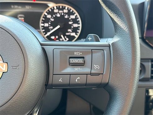 Certified 2025 Nissan Pathfinder S image 28