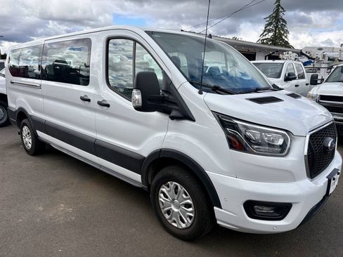 Used 2023 Ford Transit 350 XLT RWD image 2