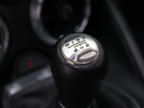Used 2019 Chevrolet Camaro LT RWD image 19
