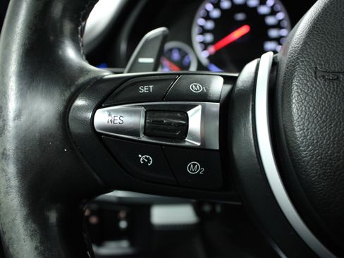 Used 2015 BMW X6 M image 19