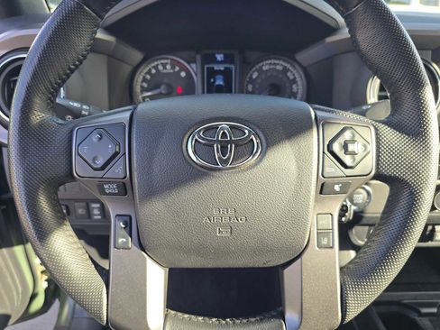 Certified 2022 Toyota Tacoma TRD Sport image 22